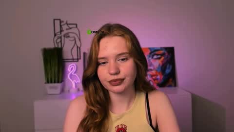 Snapshot of candy_flossie1 chatting on 11.25.25 candy flossie1 online show from 11.25.25