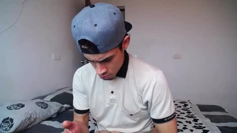 Candy  Grey online show from 10.12.25