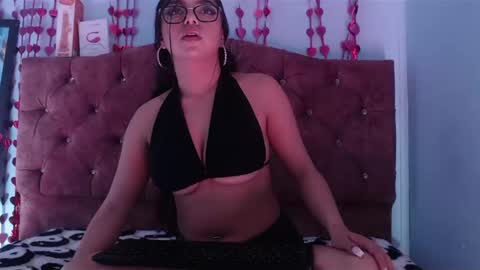 candy_hotlx online show from 12.31.24