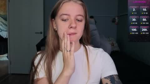 Megan online show from 09.11.25