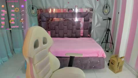 Ania online show from 11.19.25