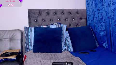 YECENIA - online show from 06.22.26
