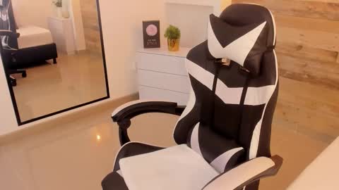 CANDY online show from 03.19.26