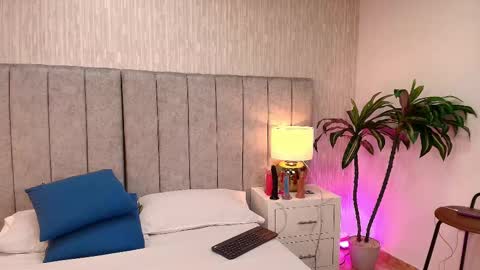 Candy online show from 09.18.25