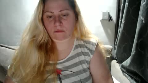 Laura online show from 03.05.25