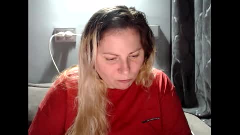 Laura online show from 12.13.25