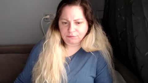 Laura online show from 04.07.26