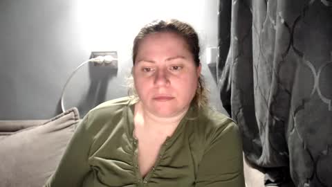 Laura online show from 04.11.26