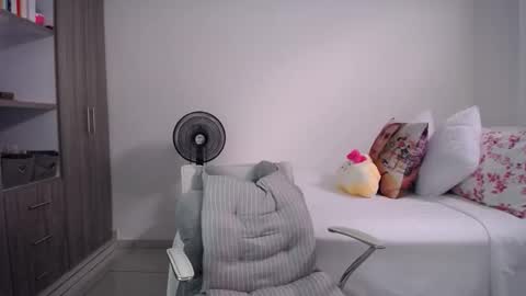 Candy Dowson online show from 04.18.26