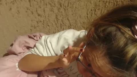 Snapshot of candylady13 chatting on 09.15.25 say meow and send tips  online show from 09.15.25