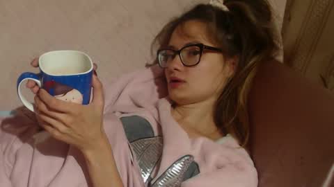 Snapshot of candylady13 chatting on 10.03.25 say meow and send tips  online show from 10.03.25