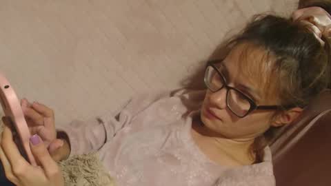 Snapshot of candylady13 chatting on 10.21.25 say meow and send tips  online show from 10.21.25