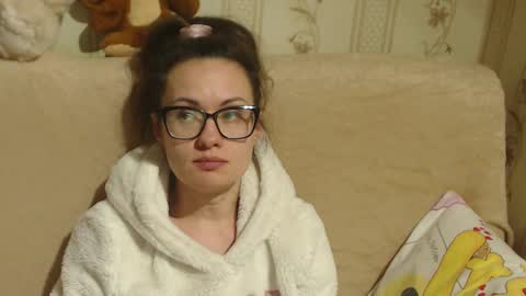 say meow and send tip  online show from 03.05.25