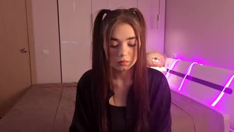 Snapshot of candylate chatting on 10.15.25 Im your dream online show from 10.15.25