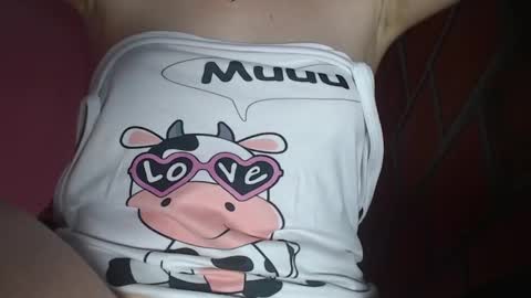 Snapshot of candylovet chatting on 02.24.25 candylovet online show from 02.24.25