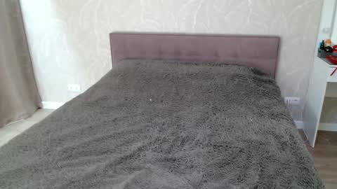 Snapshot of candymini chatting on 02.11.25 candymini online show from 02.11.25