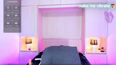  Dulce Maria  online show from 02.06.25