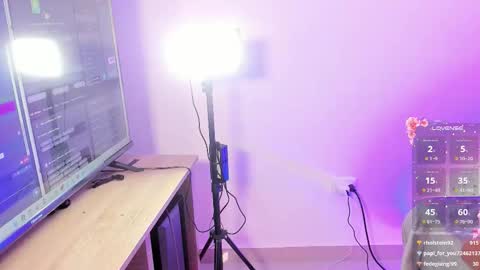 candyyvega online show from 11.22.25