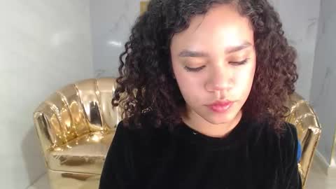 canela_s1 online show from 10.30.25