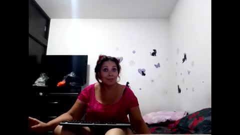 CANELA online show from 10.17.25