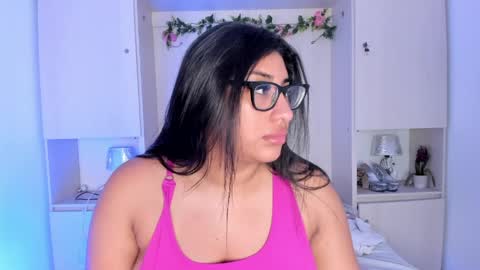 GABRIELA LOPEZ online show from 04.02.26