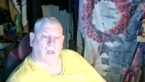 Snapshot of canoelicker69 chatting on 04.05.26 canoelicker69 online show from 04.05.26
