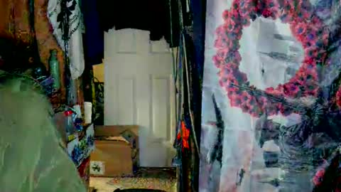 Snapshot of canoelicker69 chatting on 04.30.26 canoelicker69 online show from 04.30.26