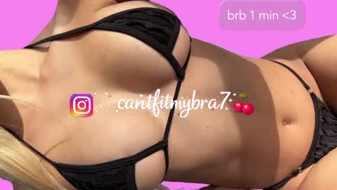 Snapshot of cantfitmybra chatting on 06.29.26 your queen online show from 06.29.26