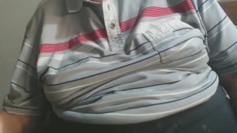 Snapshot of capitanfuturo44 chatting on 09.21.25 Cinzia  ex regina  online show from 09.21.25