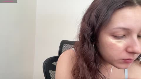 Snapshot of cappuccinokiss chatting on 02.07.25 Emma online show from 02.07.25