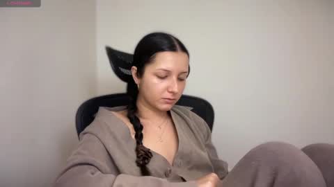 Snapshot of cappuccinokiss chatting on 03.12.25 Emma online show from 03.12.25