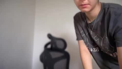 Snapshot of cappuccinokiss chatting on 09.15.25 Emma online show from 09.15.25