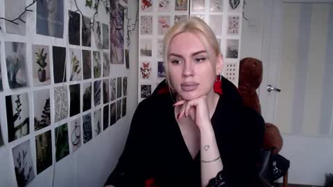 Snapshot of capricious00scorpio chatting on 03.17.26 Capricious Scorpio Afa online show from 03.17.26