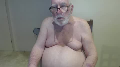 Snapshot of capt5105 chatting on 01.26.25 capt5105 online show from 01.26.25