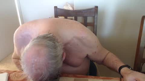 Snapshot of capt5105 chatting on 02.16.25 capt5105 online show from 02.16.25