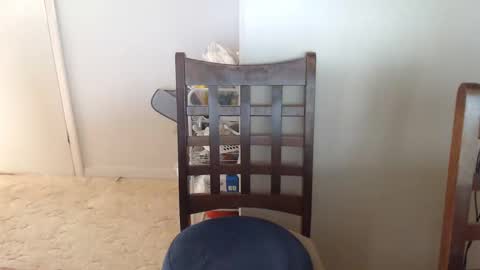 Snapshot of capt5105 chatting on 02.17.25 capt5105 online show from 02.17.25