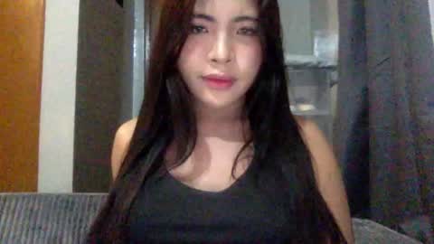 Yumi Aera online show from 07.21.26