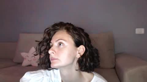 Snapshot of carakat chatting on 09.25.25 carakat online show from 09.25.25