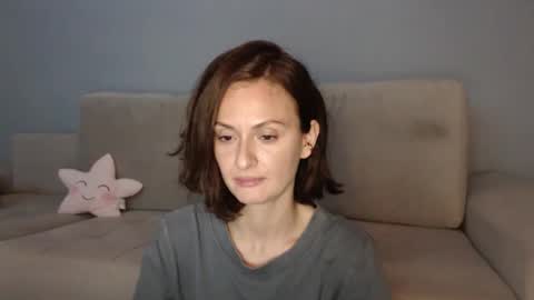 Snapshot of carakat chatting on 10.13.25 carakat online show from 10.13.25