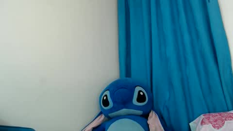Snapshot of caramel_doll_ chatting on 05.10.26 ing online show from 05.10.26