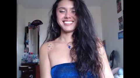 Snapshot of caramel_doll_ chatting on 05.27.26 ing online show from 05.27.26