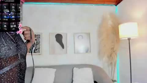 caramel_kiss_ online show from 06.25.26