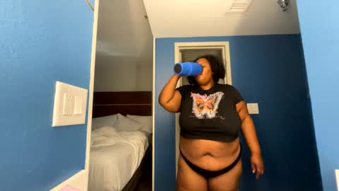 caramelgoddess14 online show from 07.18.26