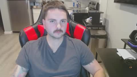 Snapshot of cardi_beans chatting on 01.29.25 cardi_beans online show from 01.29.25