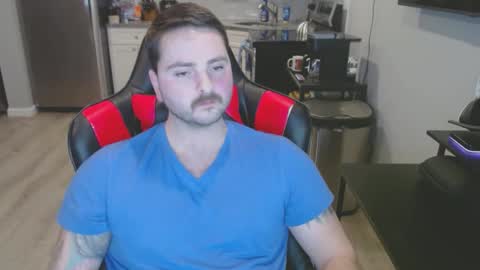 Snapshot of cardi_beans chatting on 02.24.25 cardi_beans online show from 02.24.25