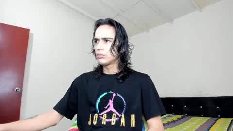 Carlos and Cristian  online show from 03.04.25