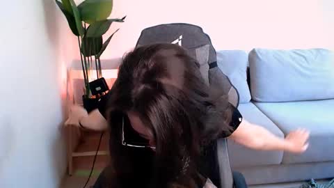 Mary online show from 09.10.25