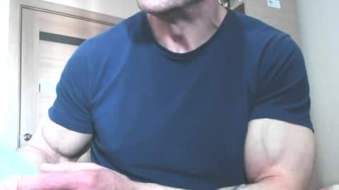 Snapshot of carin_the_body chatting on 05.24.26 Laz online show from 05.24.26
