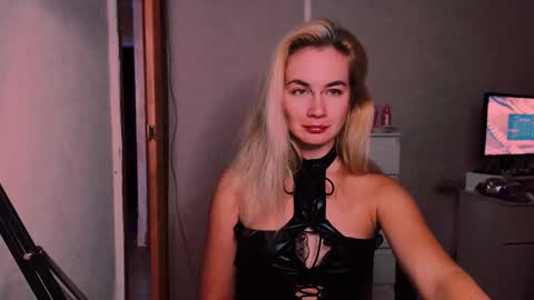 Carin online show from 09.16.25