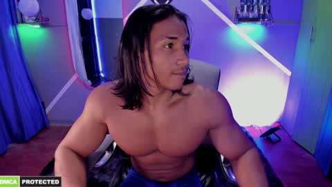 Snapshot of carl_smithh chatting on 12.12.24 Carl online show from 12.12.24